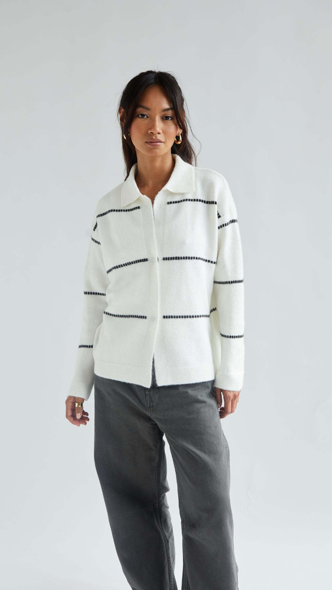 Clara Contrast Stitch Cardigan - Ivory Black