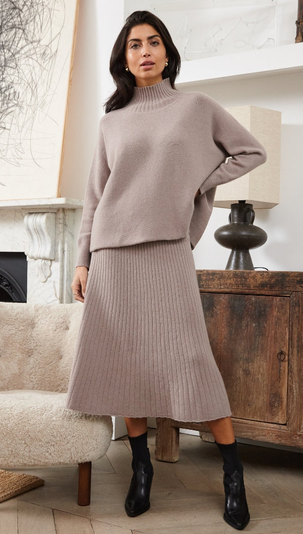 Alma Sweater - Smoke